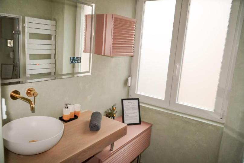 * Hammam * Superbe Appartement * Neudorf Страсбург Екстериор снимка